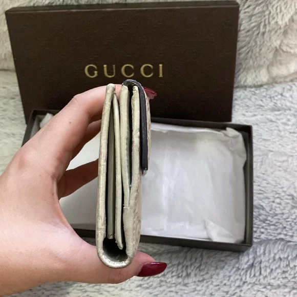 💛Gucci Long Wallet Guccissima Leather Beige💛 - Picture 6 of 12